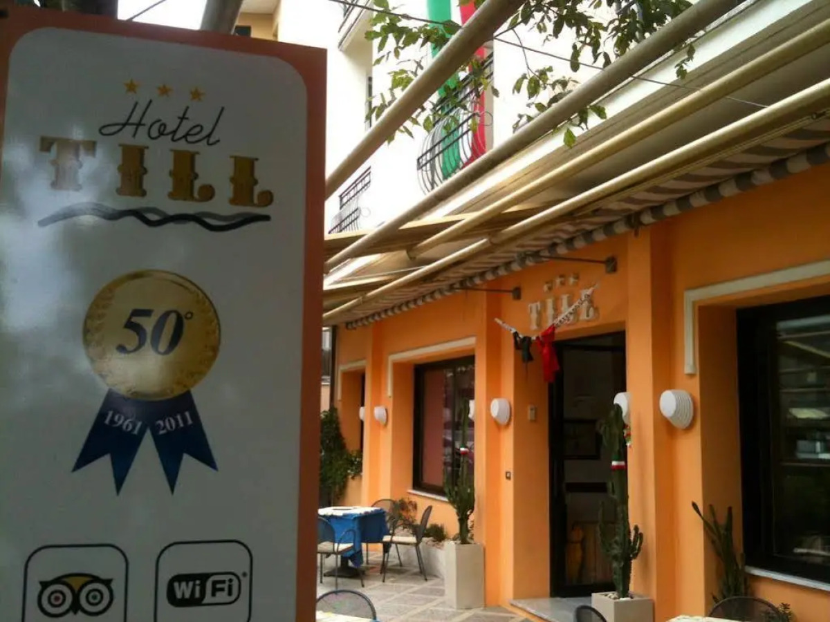 Hotel Till