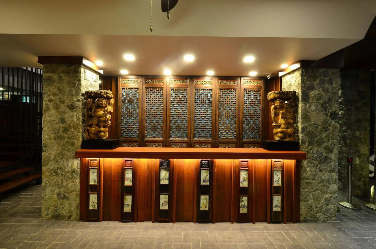 Lap Roi Karon Beachfront