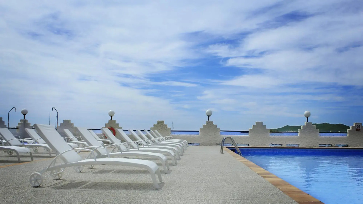 Отель BG Hotel Nautico Ebeso