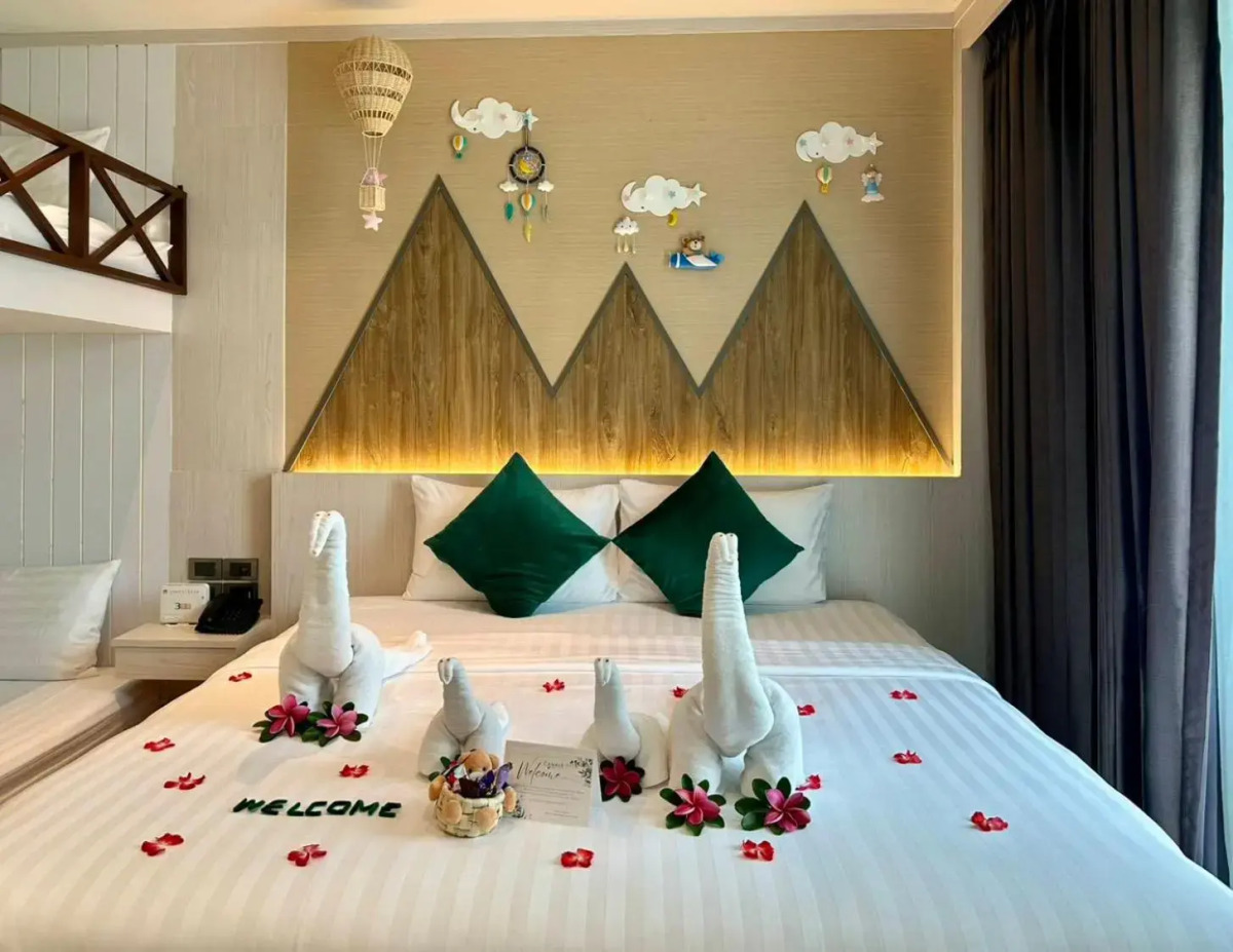 Sunlight Garden Hotel