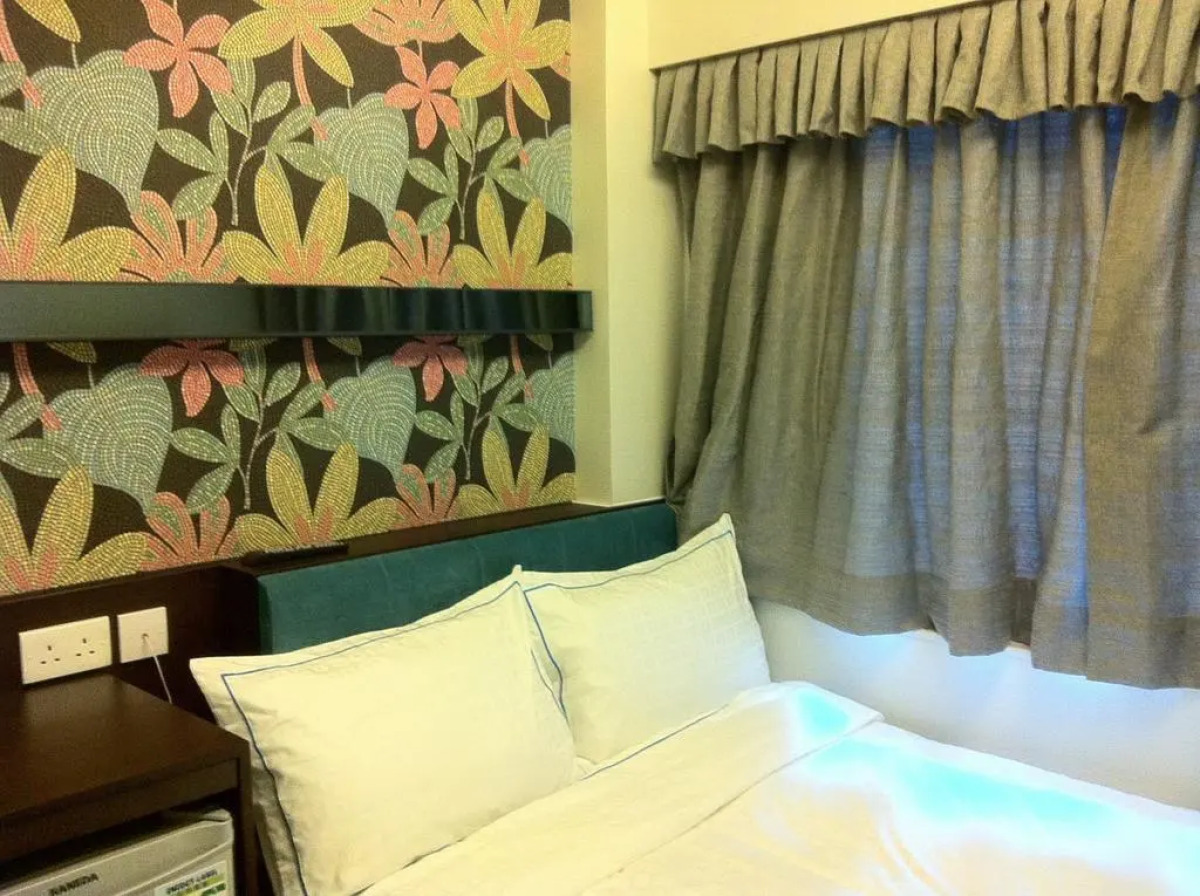 Seasons Hotel - Tsim sha tsui