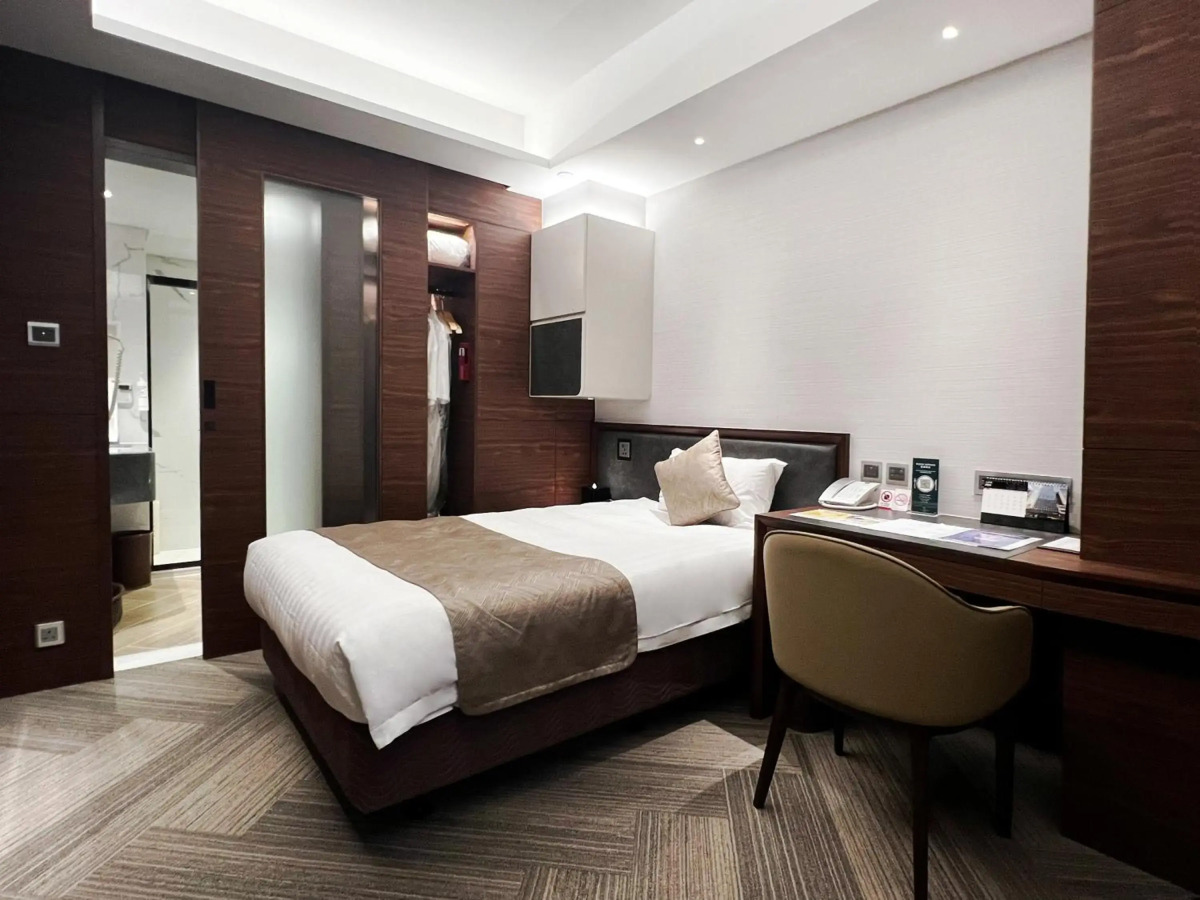 Gloucester Luk Kwok Hong Kong