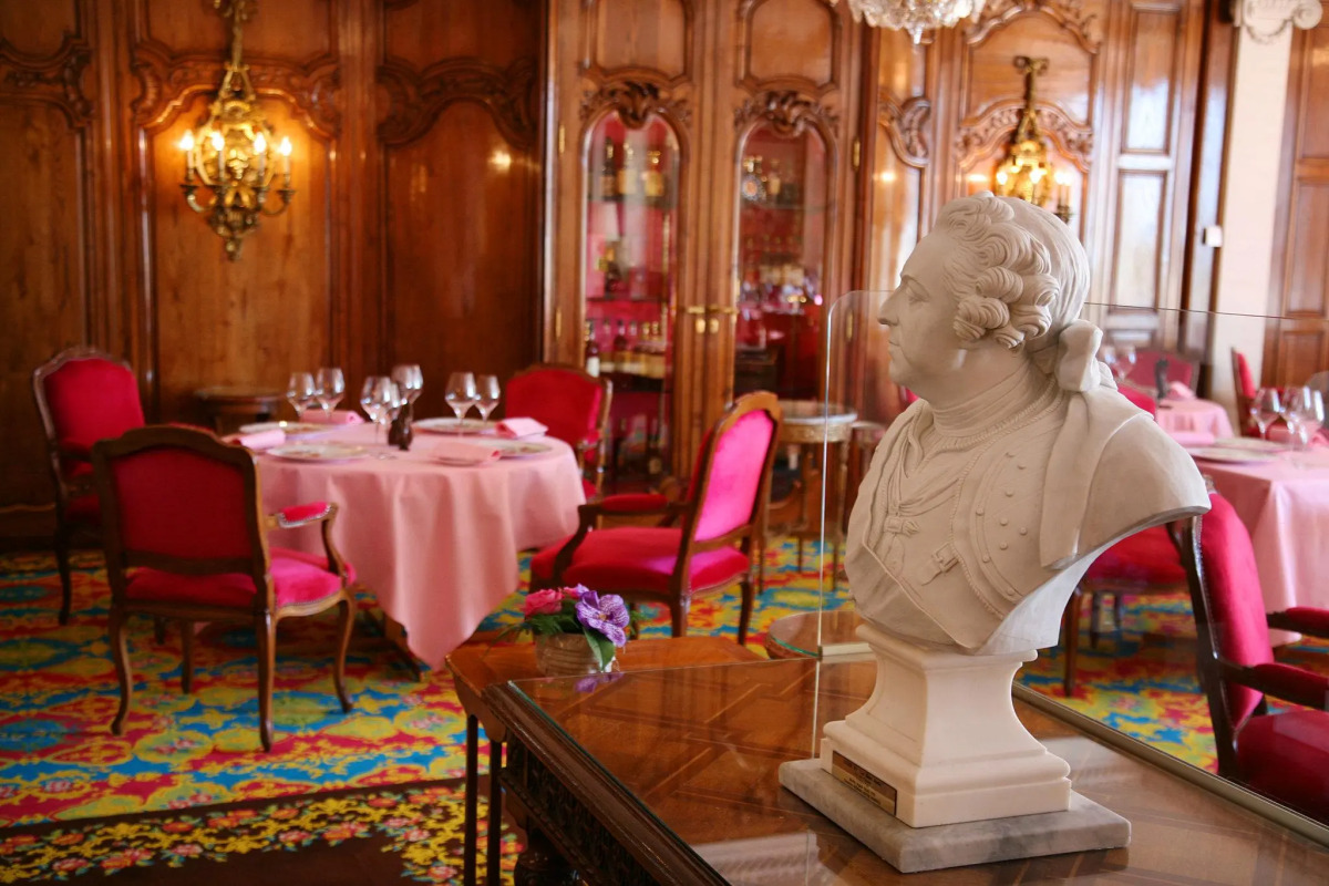 Отель Le Negresco