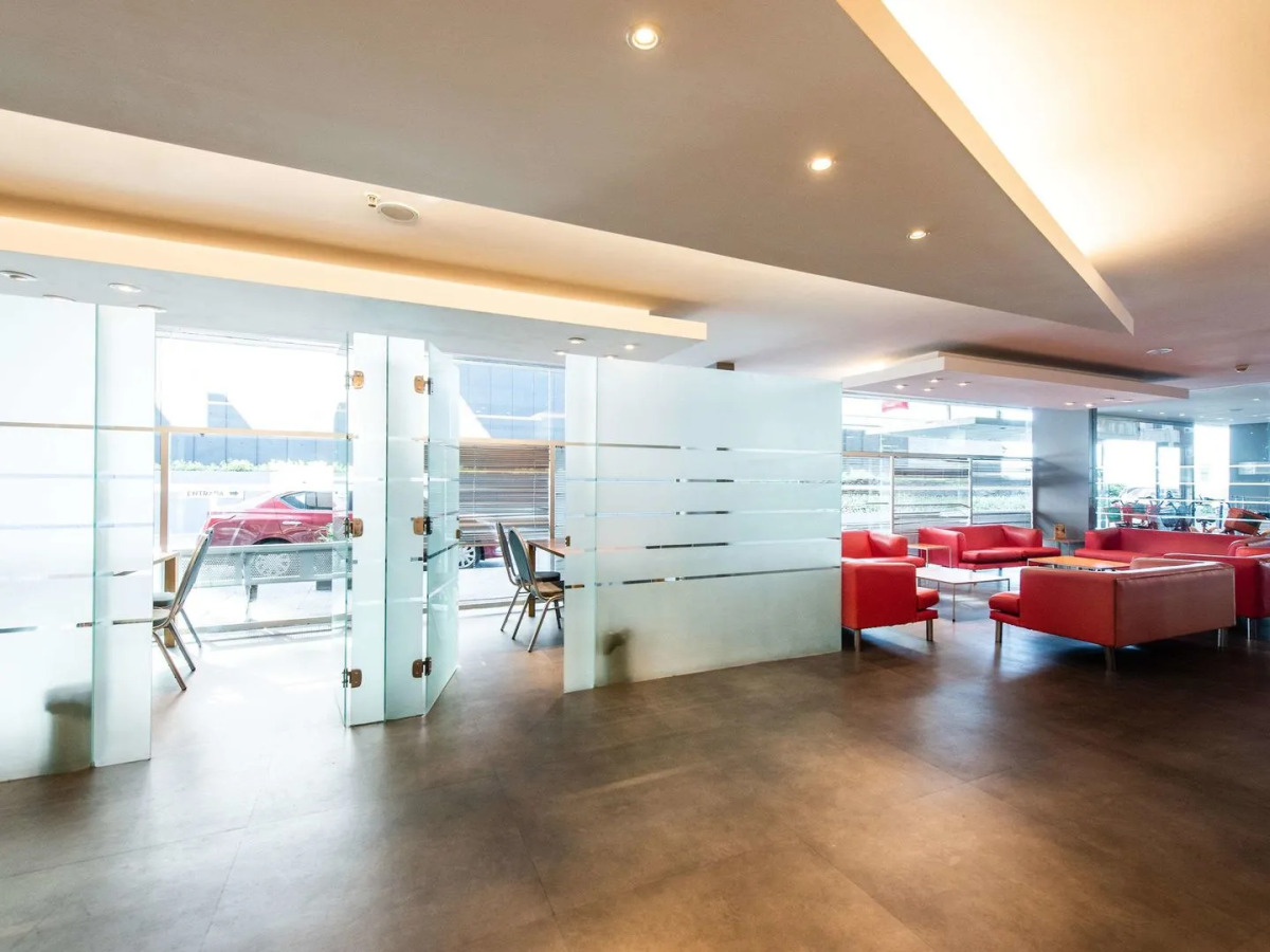 Hotel ibis Montevideo Rambla