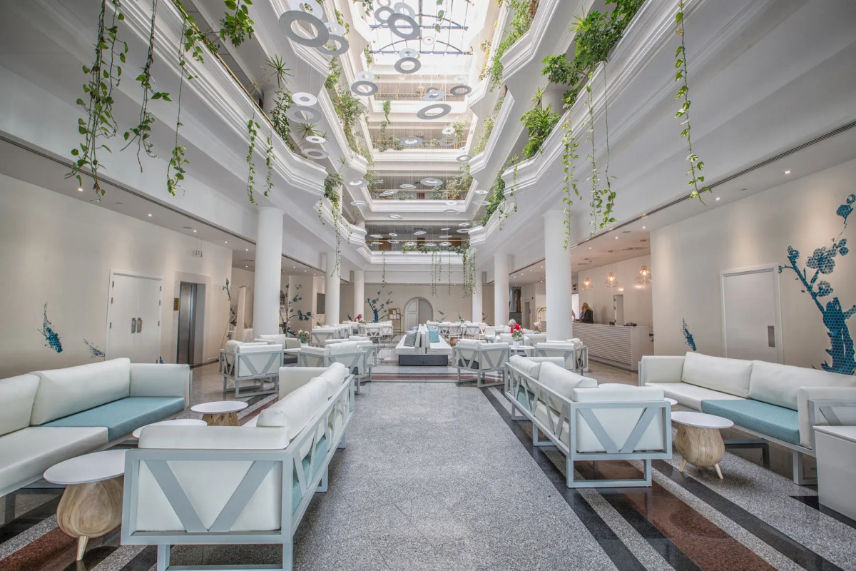 Anastasia Waterpark Beach Resort