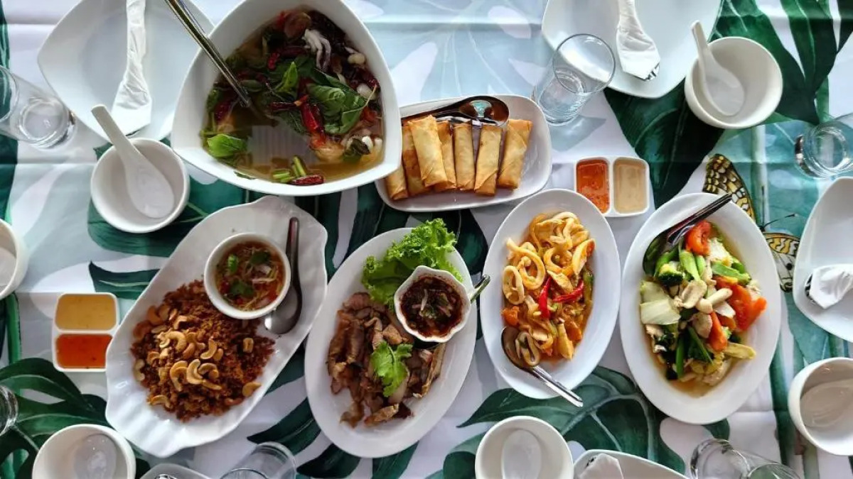 On The Hill Karon Resort