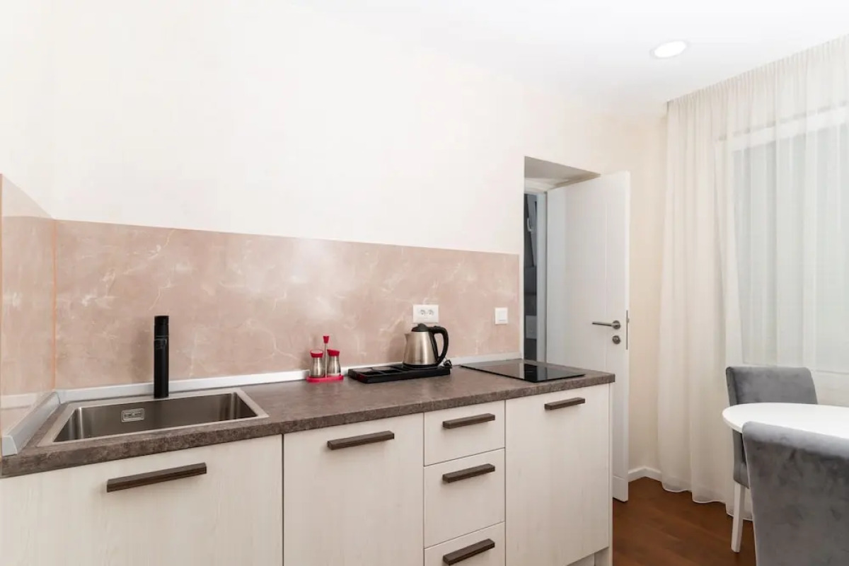 Ornament Hotel and Apartments