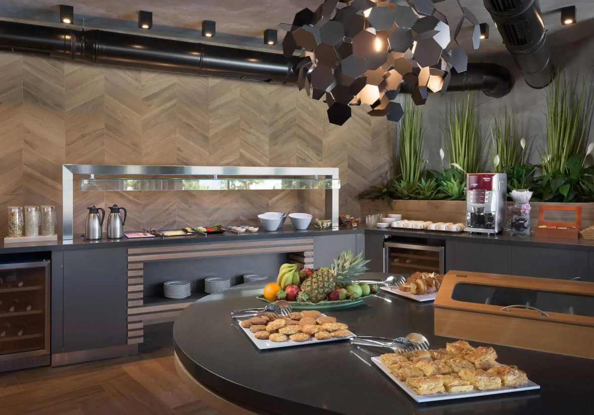 Olympic Palace Resort Hotel & Convention Center