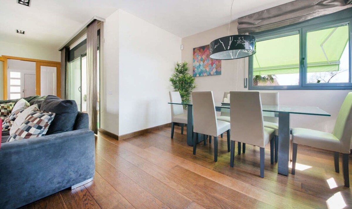 Villa Déjà Vu with stunning sea views