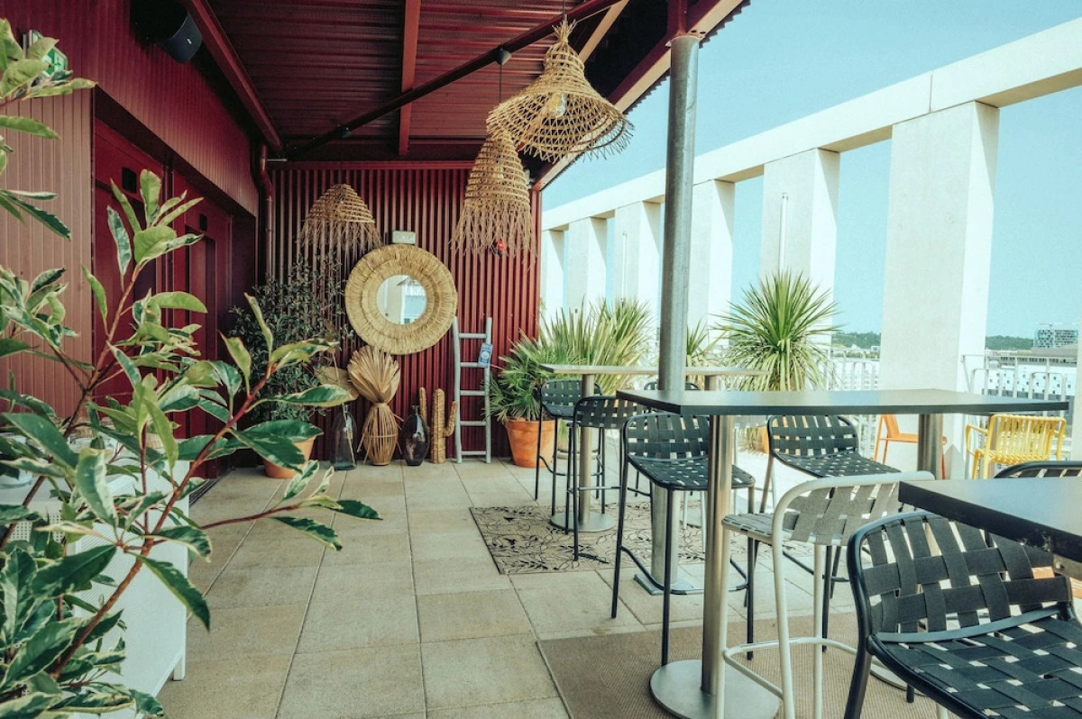 JOST Hôtel Bordeaux Centre Gare Saint Jean