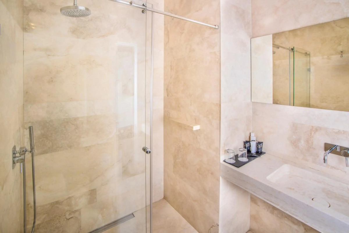 Mikes Kanarium City Hotel