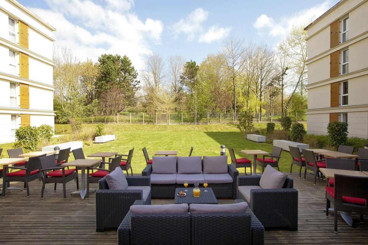 Residhome Paris-Guyancourt