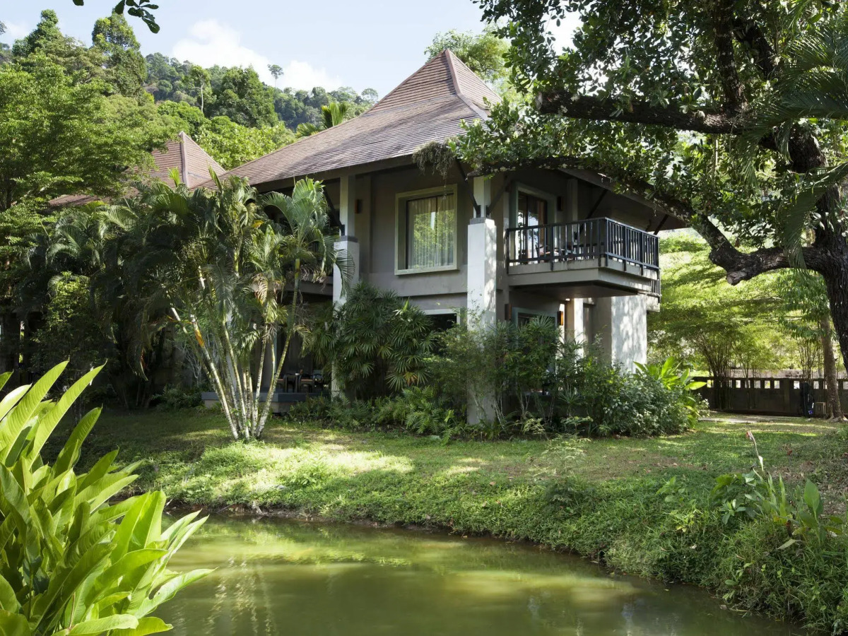 Khaolak Wanaburee Resort