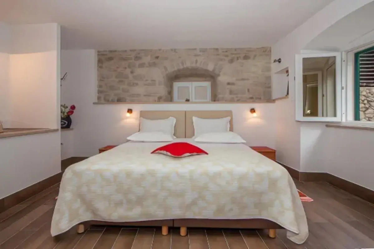 Garden Apartment Hotel Split