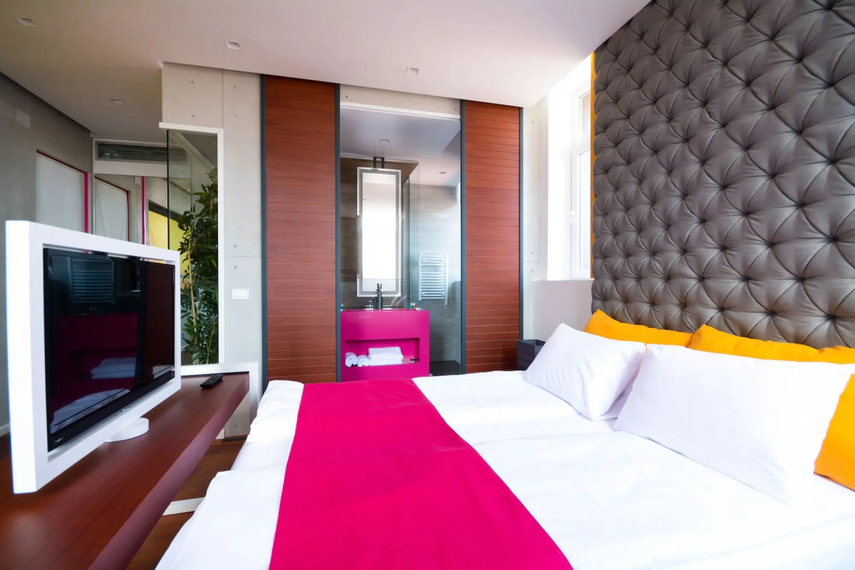 Boutique Rooms