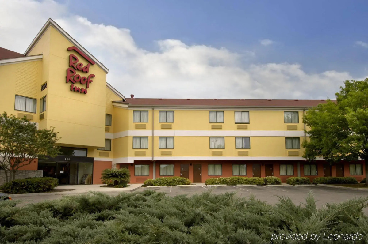 Red Roof Inn San Antonio - Airport