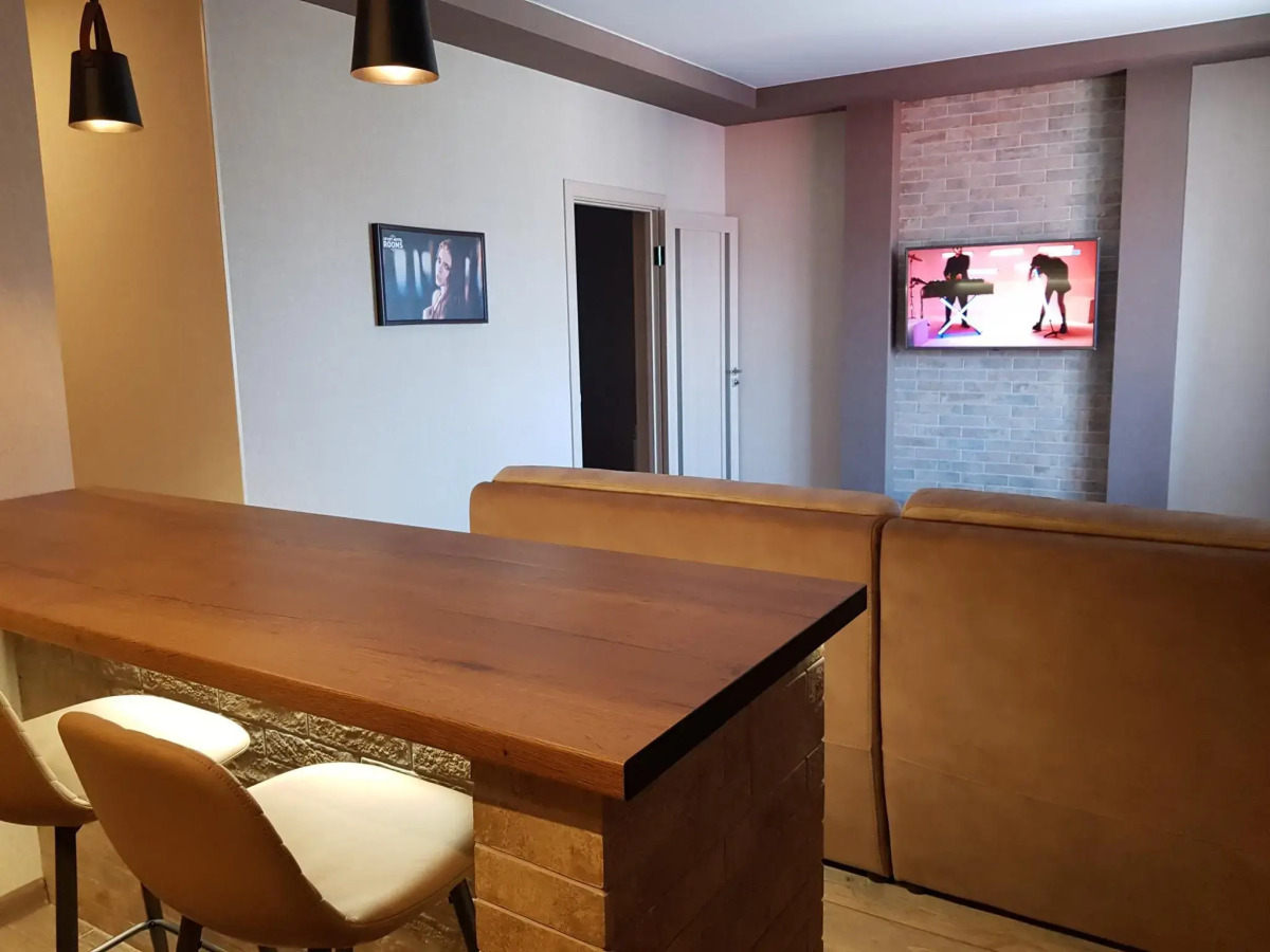 Апартаменты на улице Цоколаева