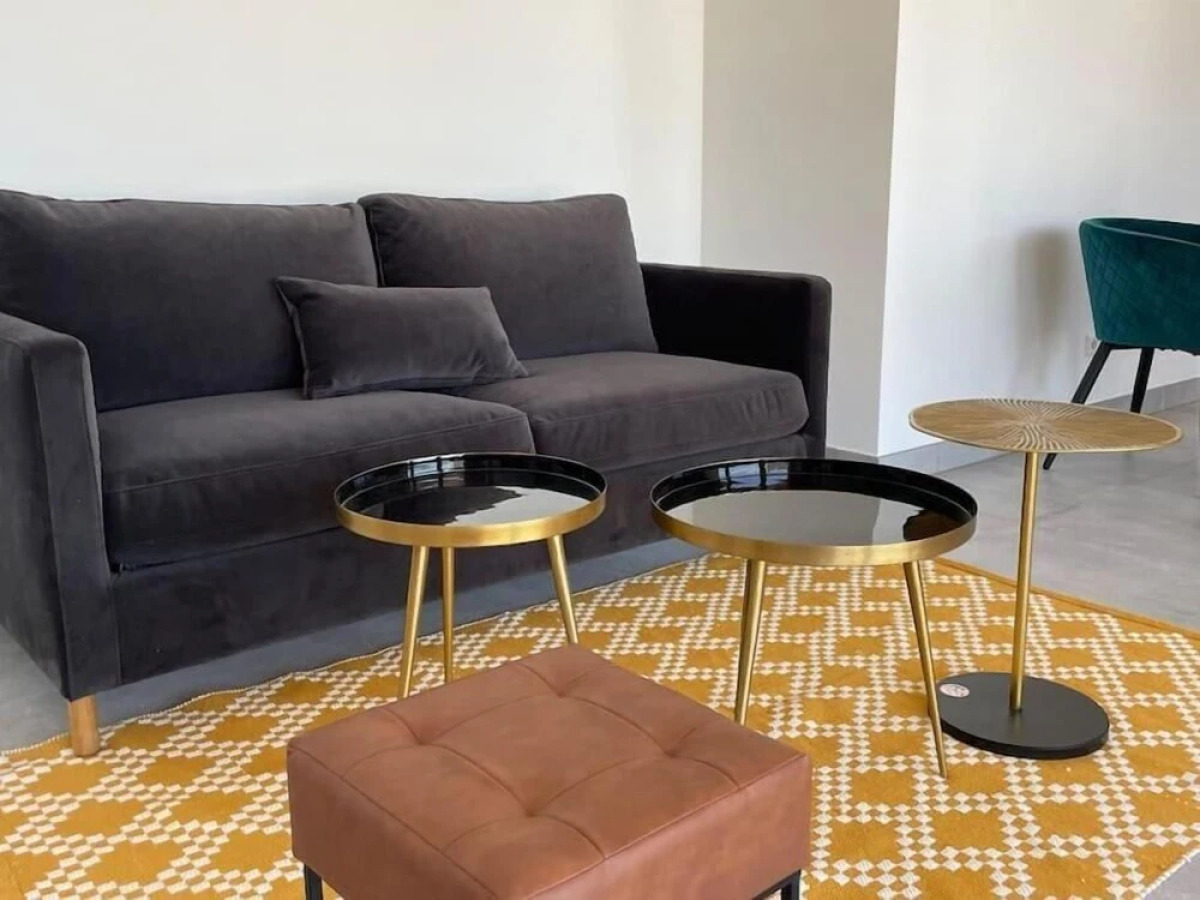 1 bedroom in Center-Terrace & Parking