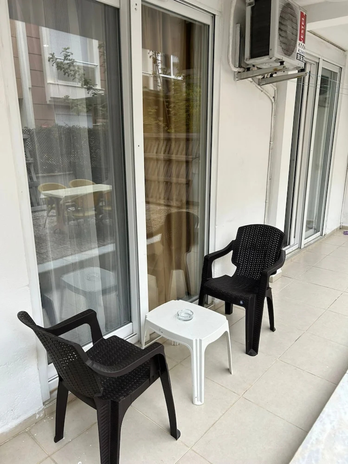 The Nar Suit & Apart