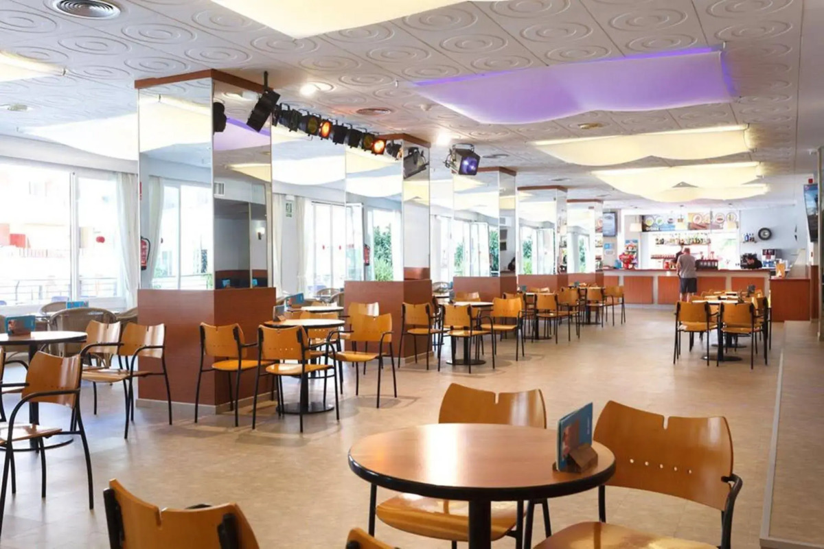 Hotel Serhs Oasis Park