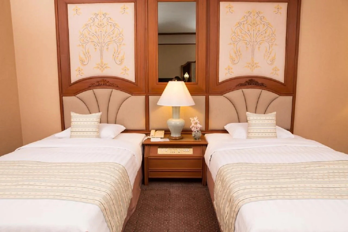 Chiang Mai Plaza Hotel