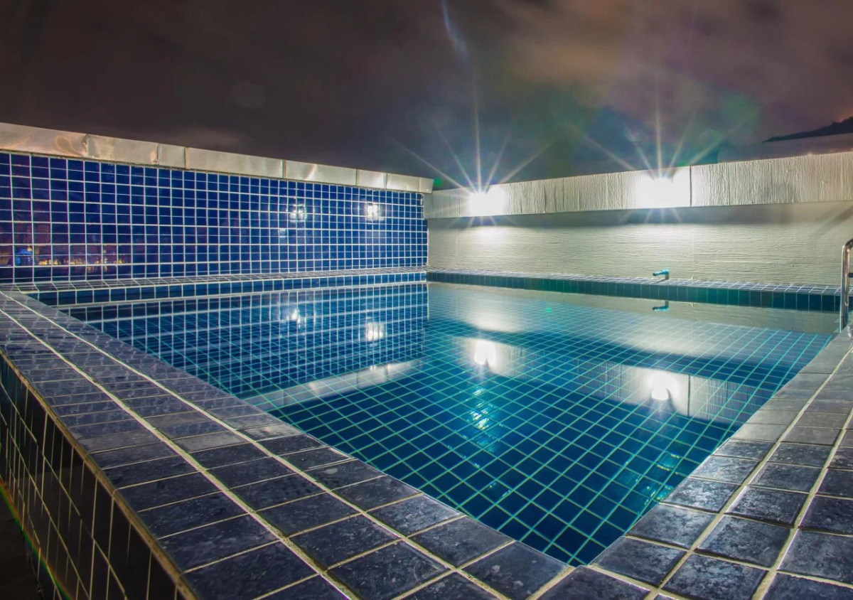 OYO 861 Patong Dynasty Hotel