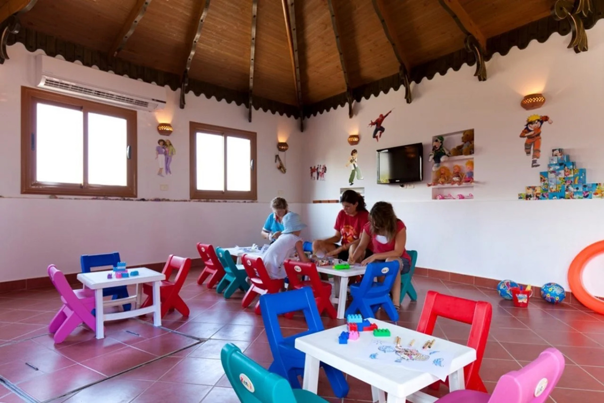 Charmillion Sea Life Resort