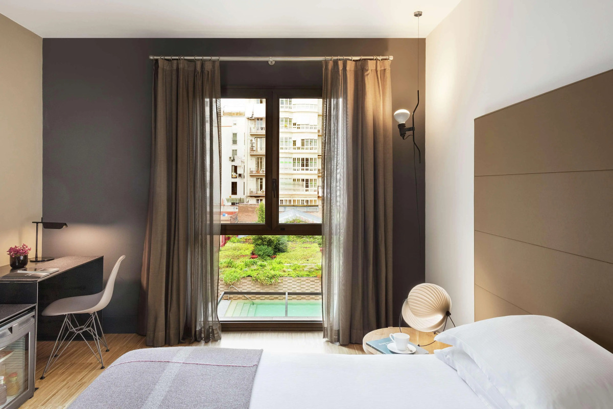 Alexandra Barcelona Hotel, Curio Collection by Hilton