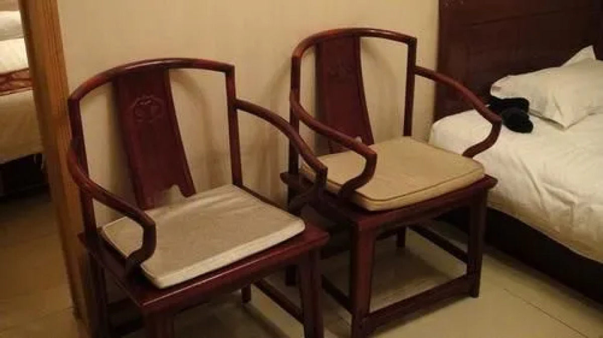 Donghua Hotel Beijing (Tian'anmen Wangfujing Branch)