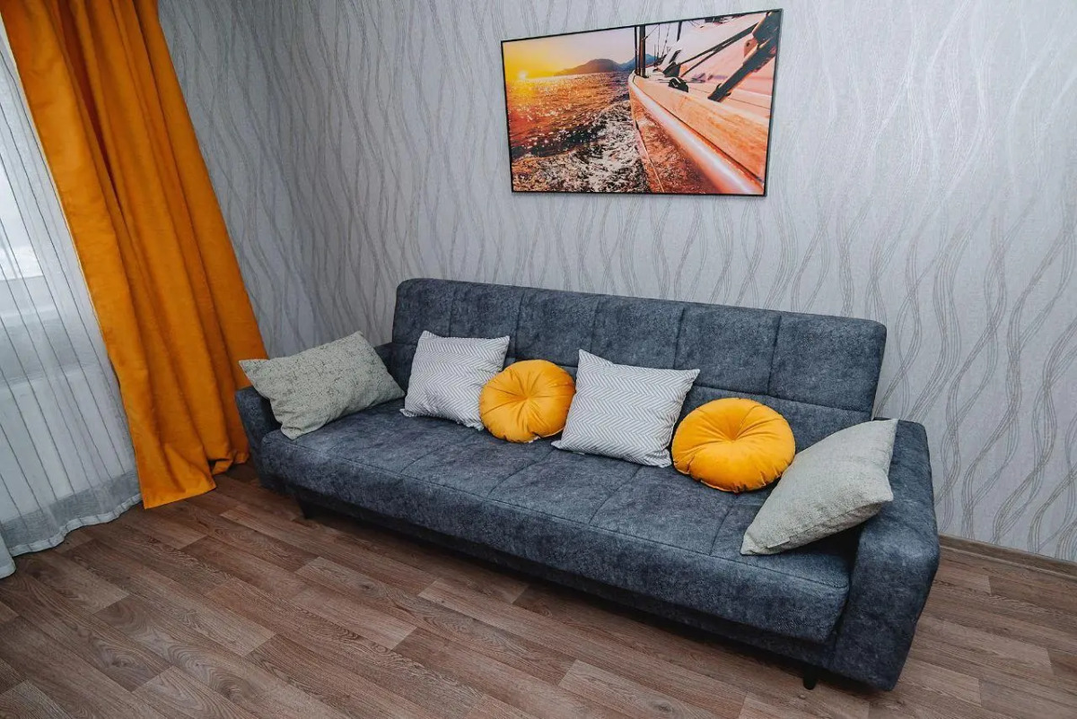 Вознесенский на улице Брестская