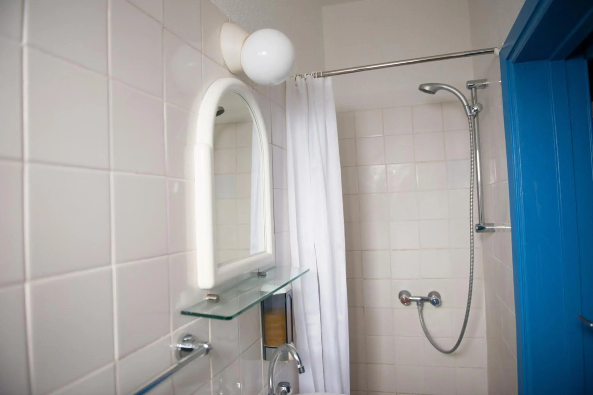 Le Village Hotel - Adults Only