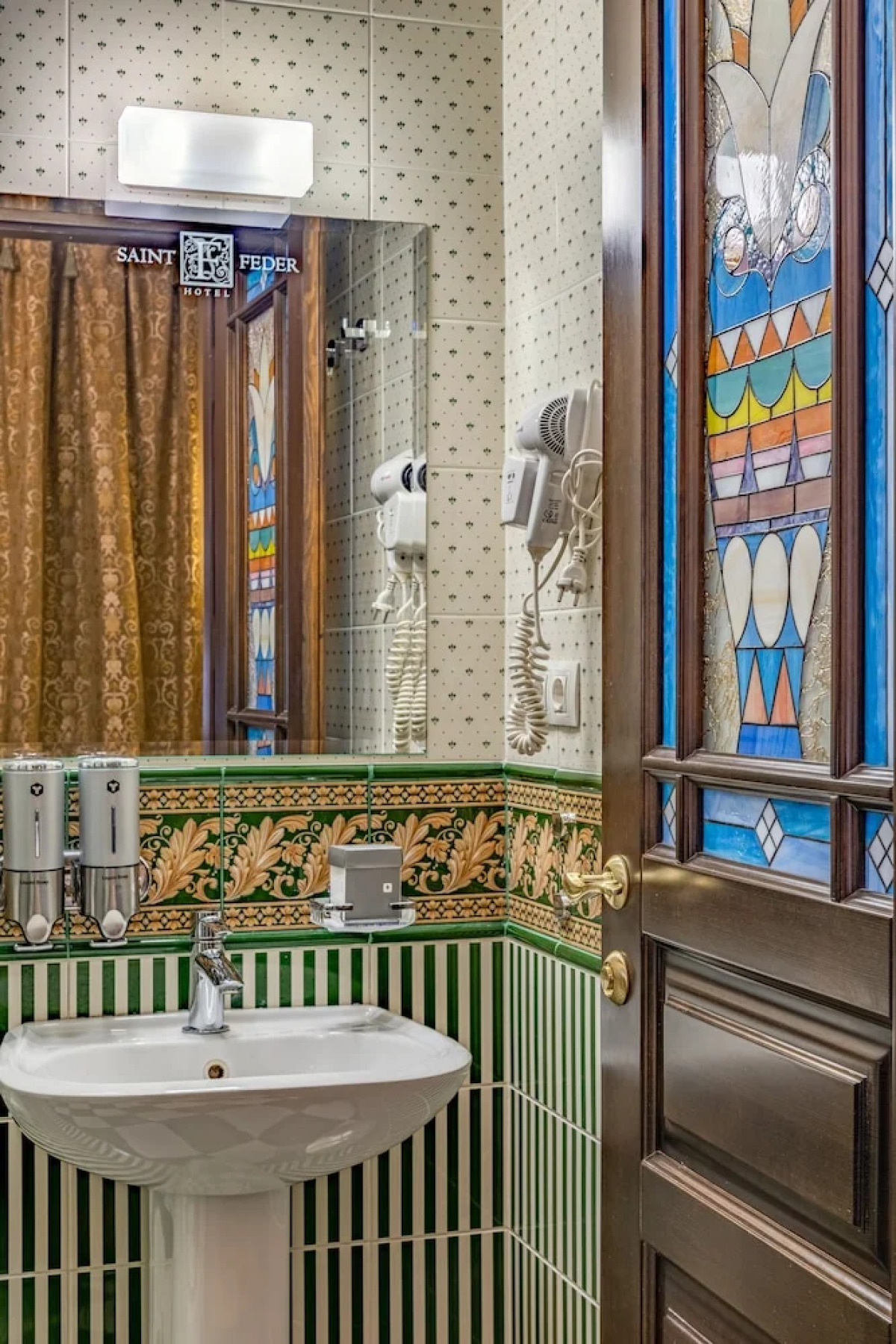 Отель «Сент Федер»