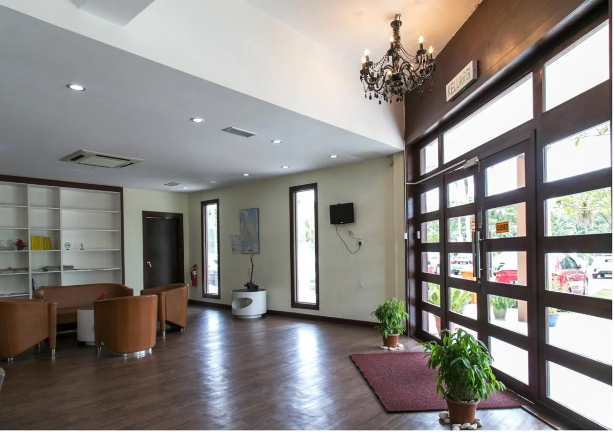 JAM Hotel near ERL Salak Tinggi Sepang