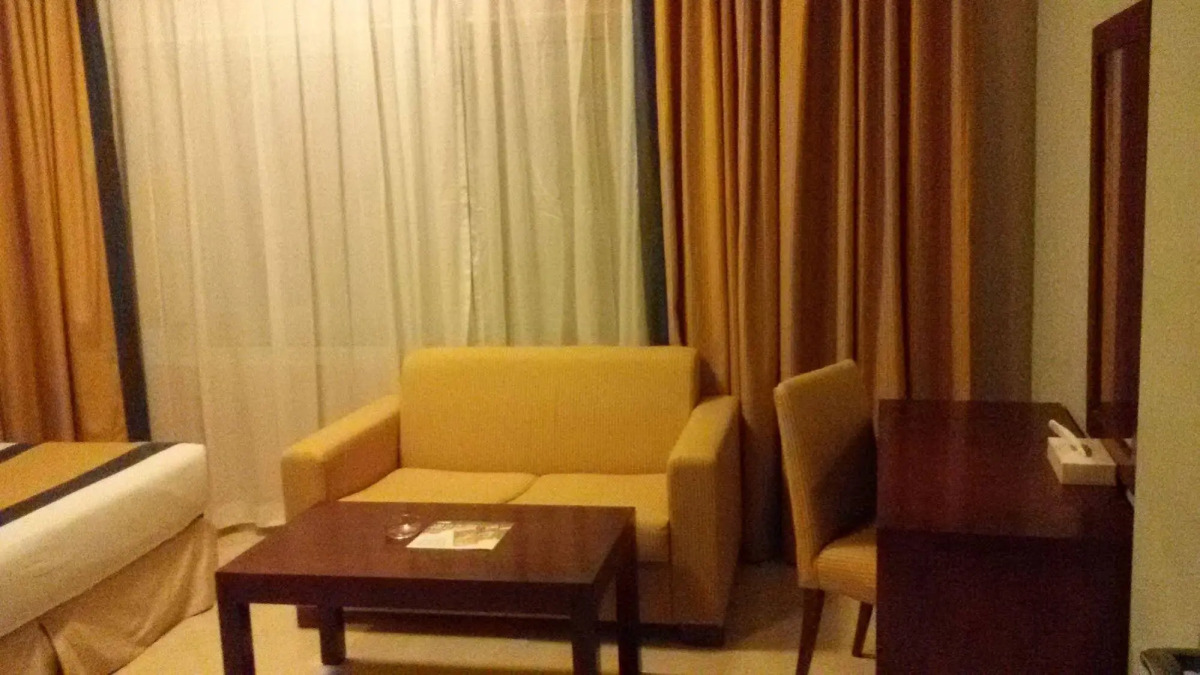 Mermaid Beach Hotel LLC