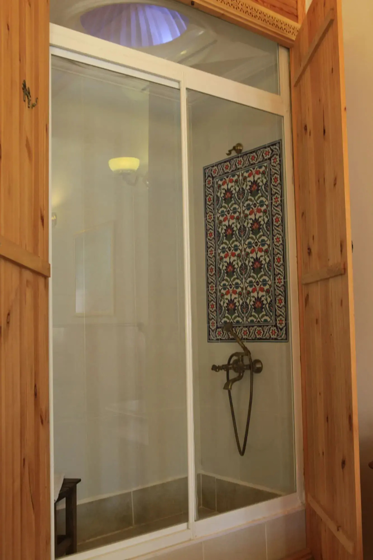 Tom Square Boutique Hotel