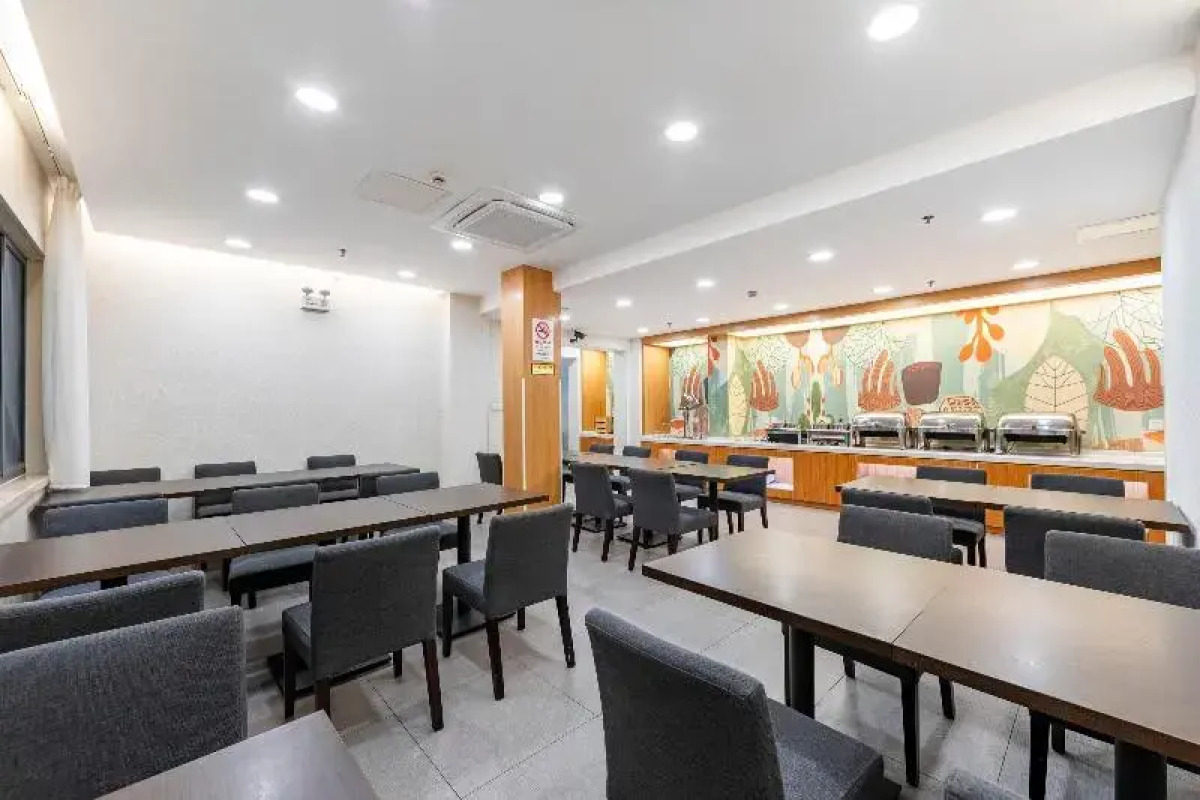 Hanting Hotel Shangnhai Xizang Bei Road Metro Station