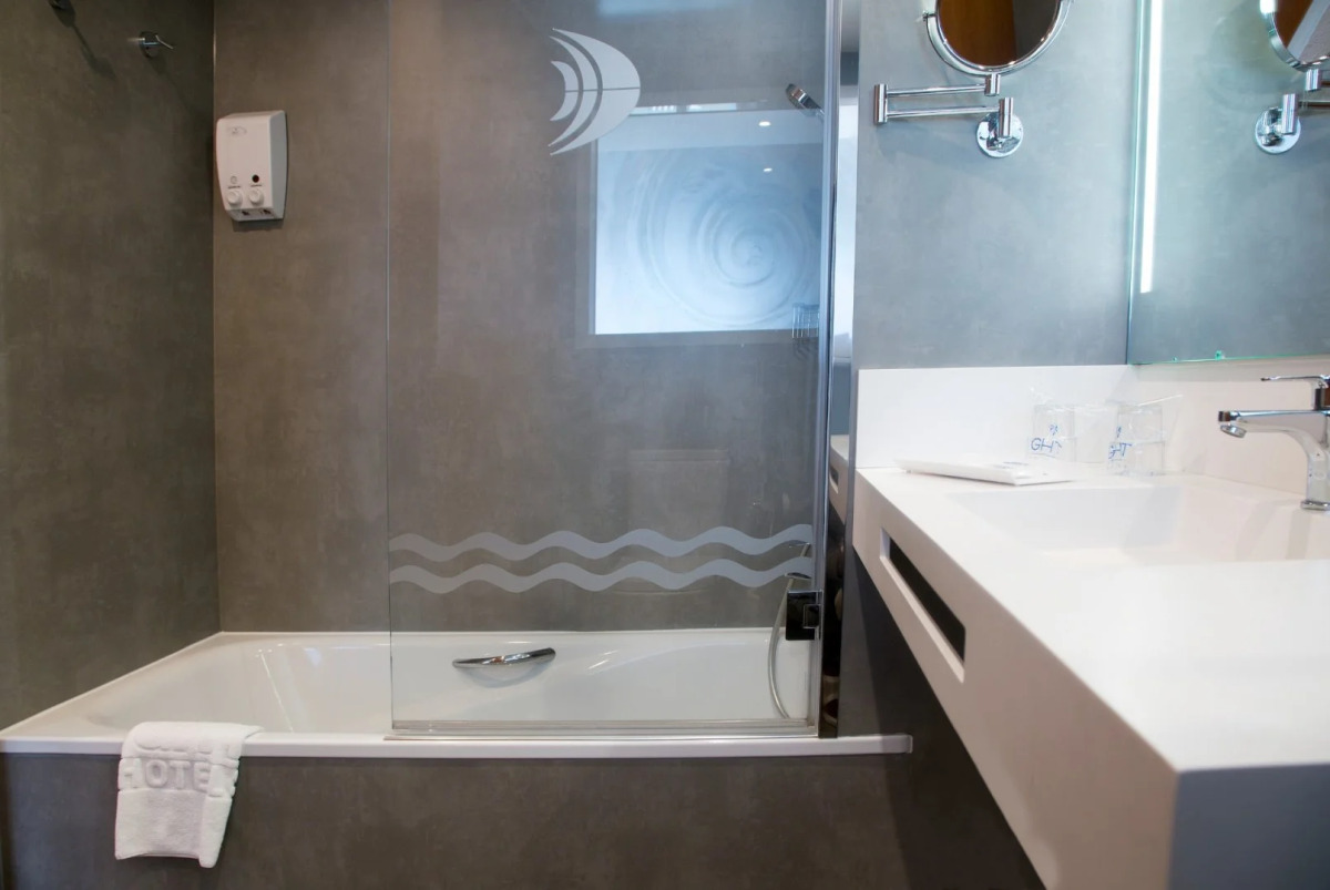 Hotel GHT Aquarium & Spa