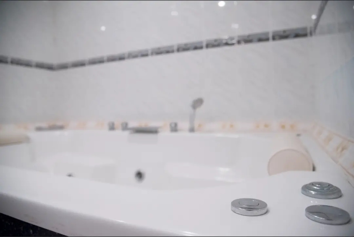 Angus O'Tool's Irish Pub Guesthouse