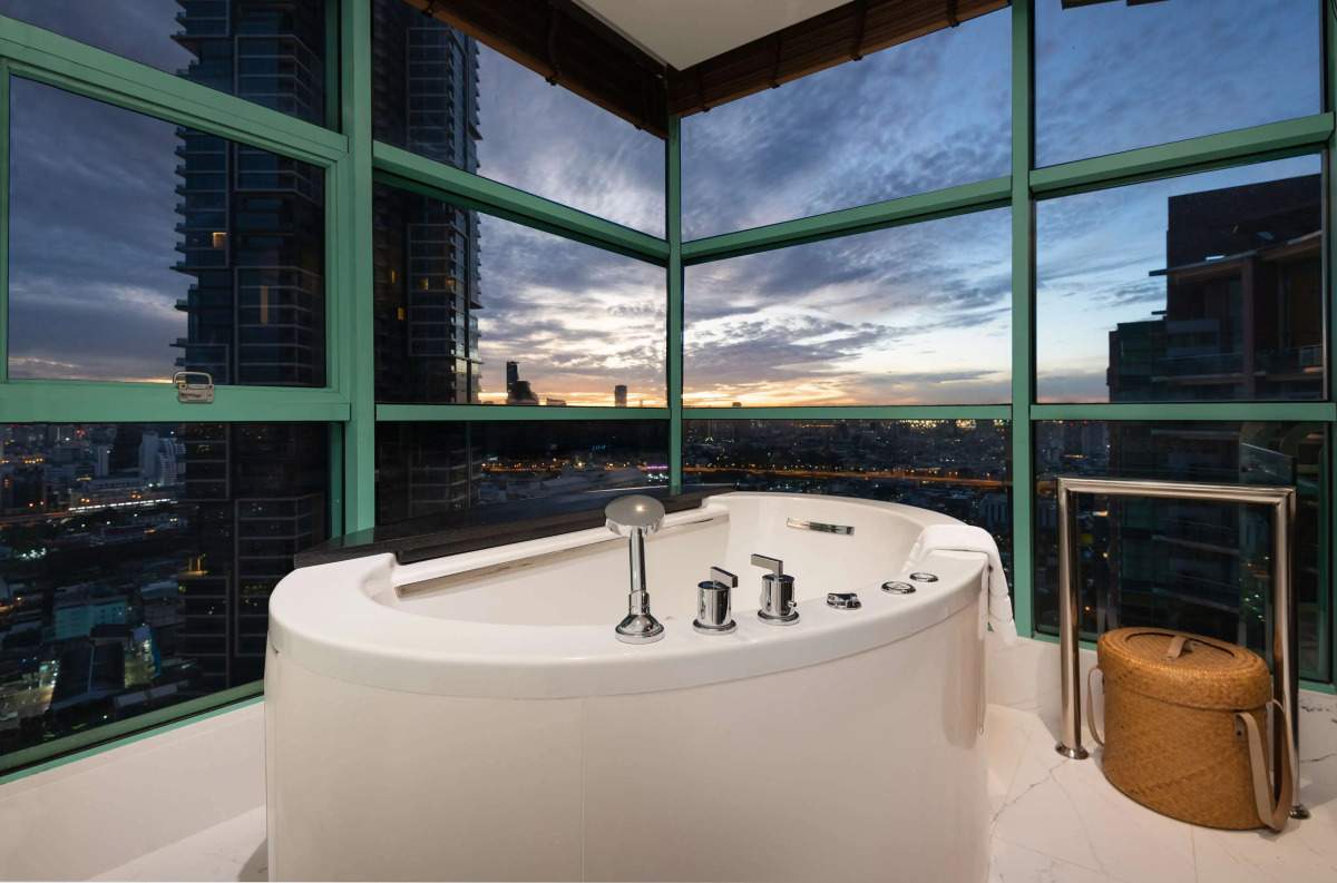 Chatrium Hotel Riverside Bangkok