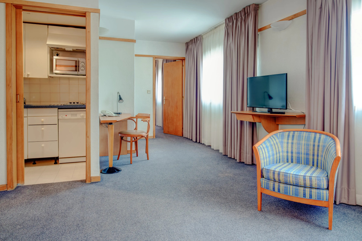 VIP Executive Eden Aparthotel