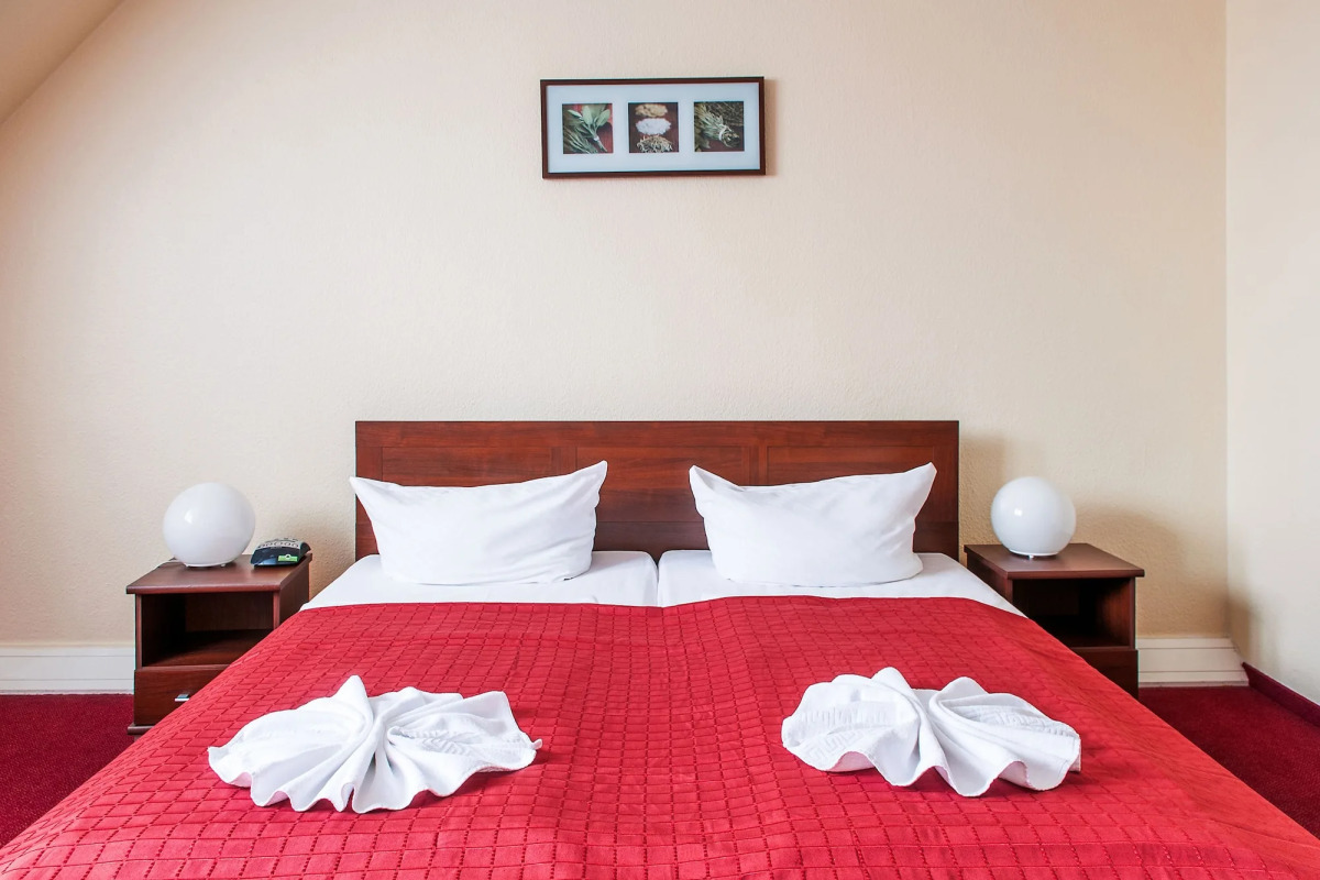 Mikon Eastgate Hotel