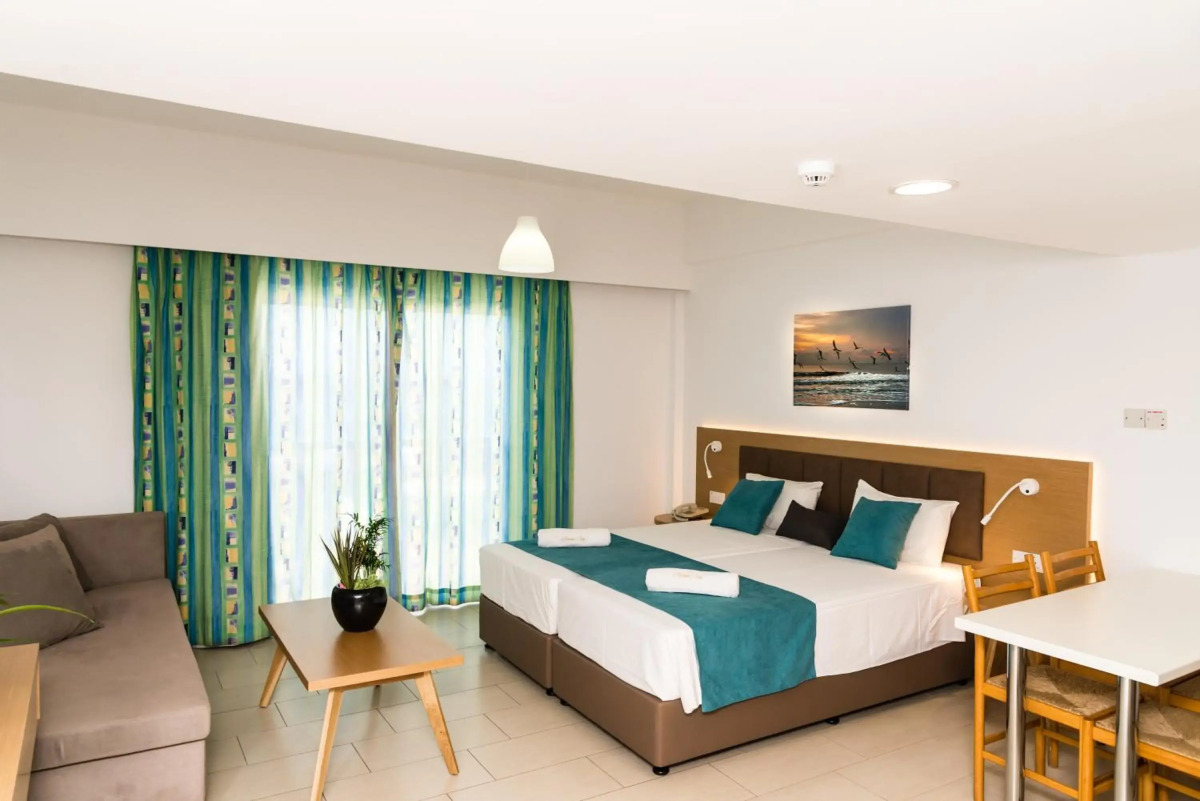Helios Bay Hotel Apartments