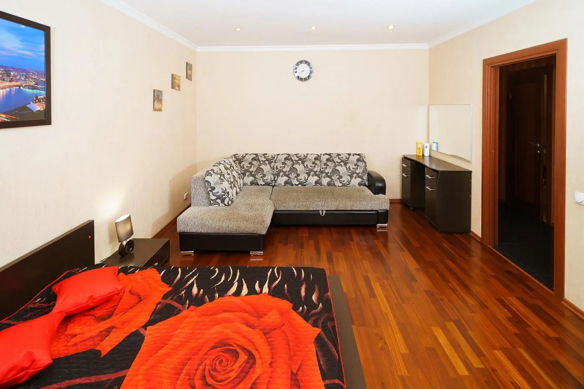 Йоларенда на Ленинском