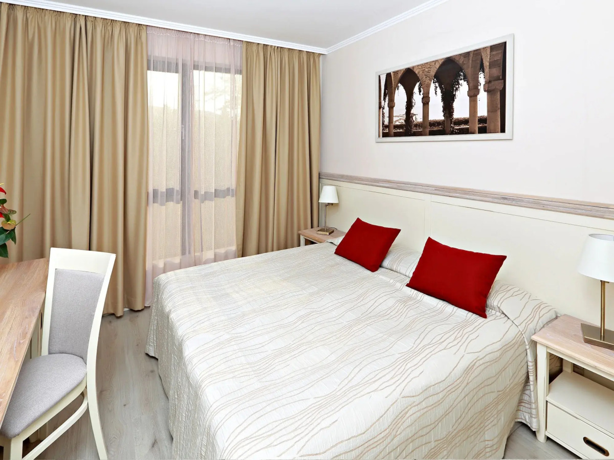 White Rock Castle Suite Hotel & SPA