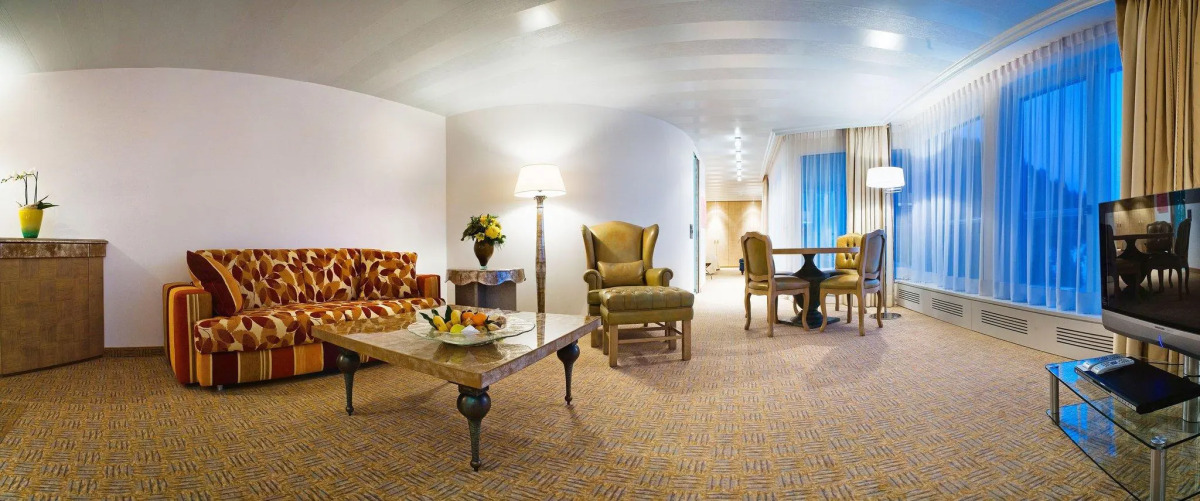 Tschuggen Grand Hotel