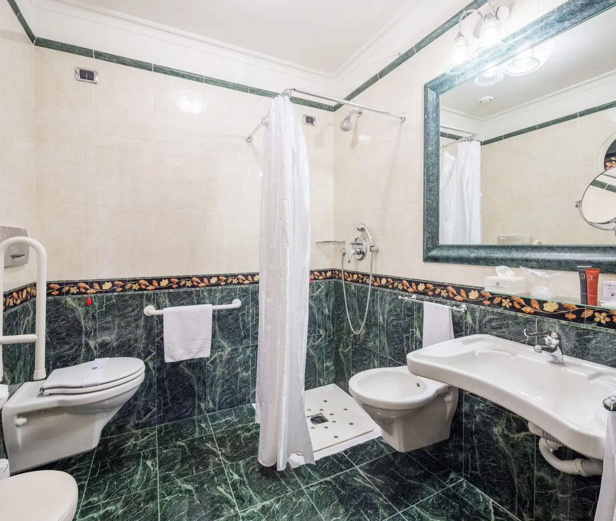 Grand Visconti Palace