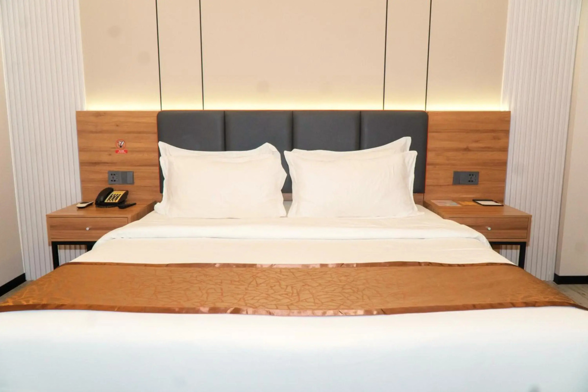 Vienna Hotel (Newly Renovated 2025)