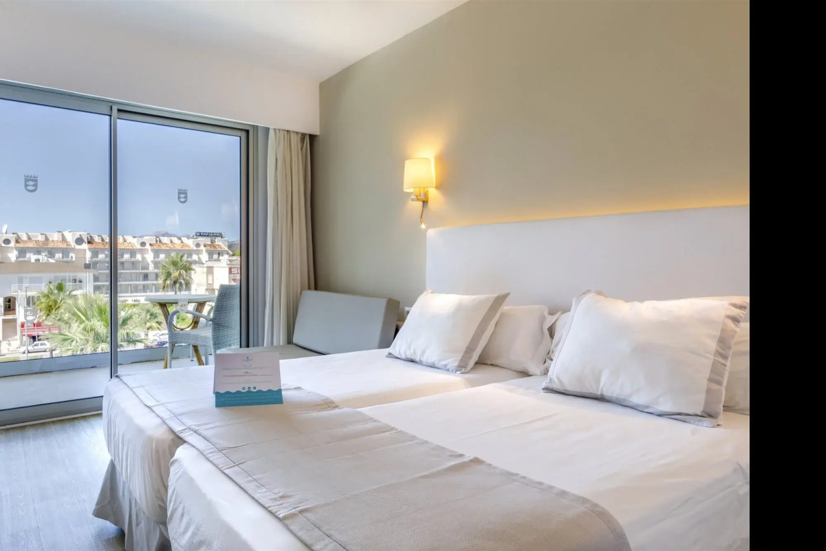 Playa Esperanza Resort