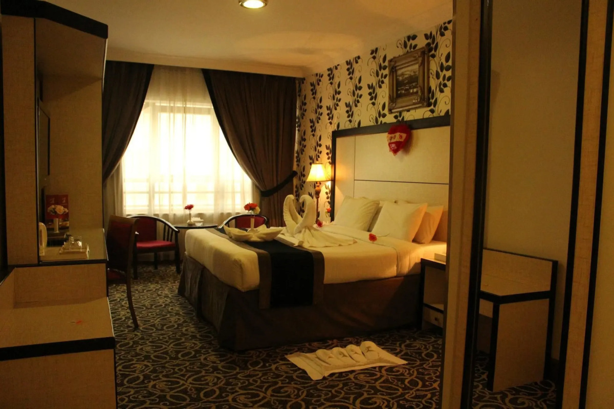 Zowar International Hotel