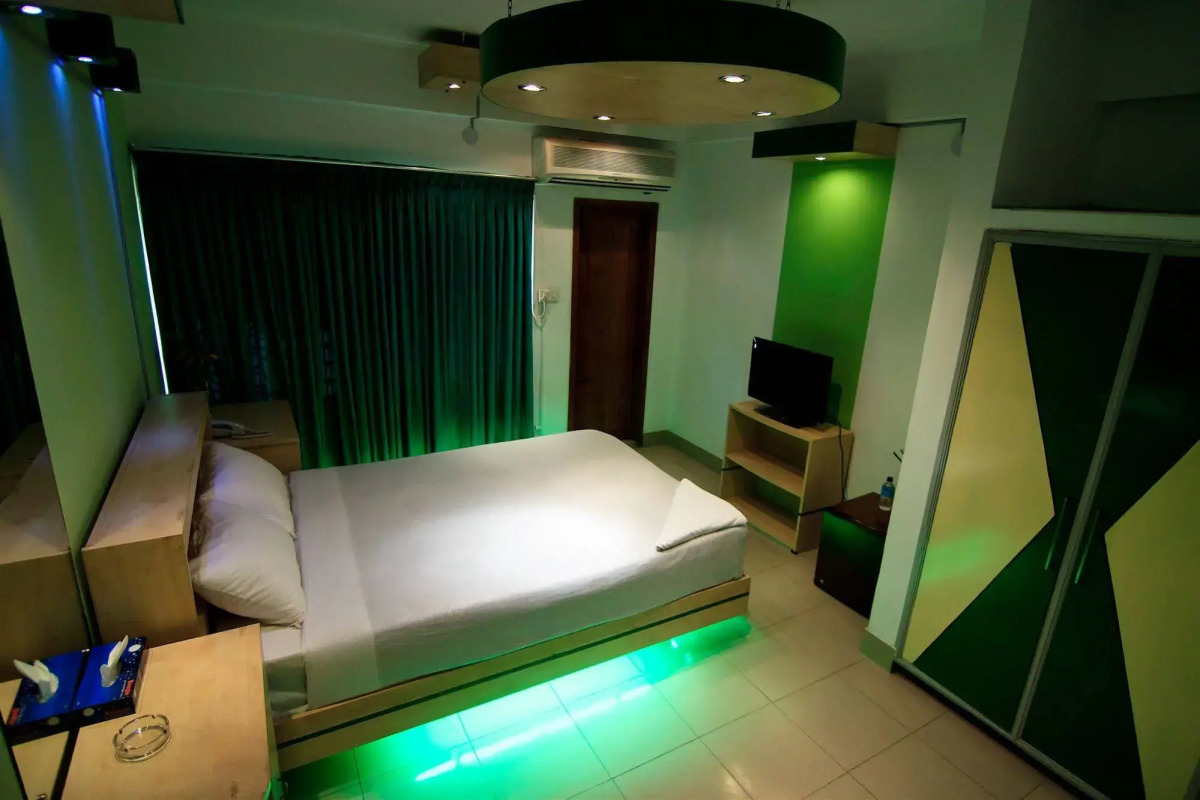 Hotel Tropical Daisy